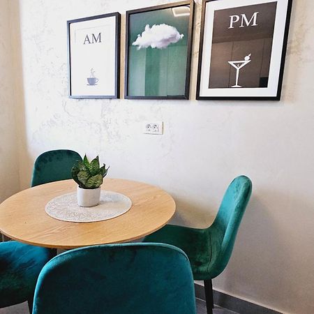 Cozy Apartments - Panoramic Suites Near Coresi Mall #Braşov Esterno foto
