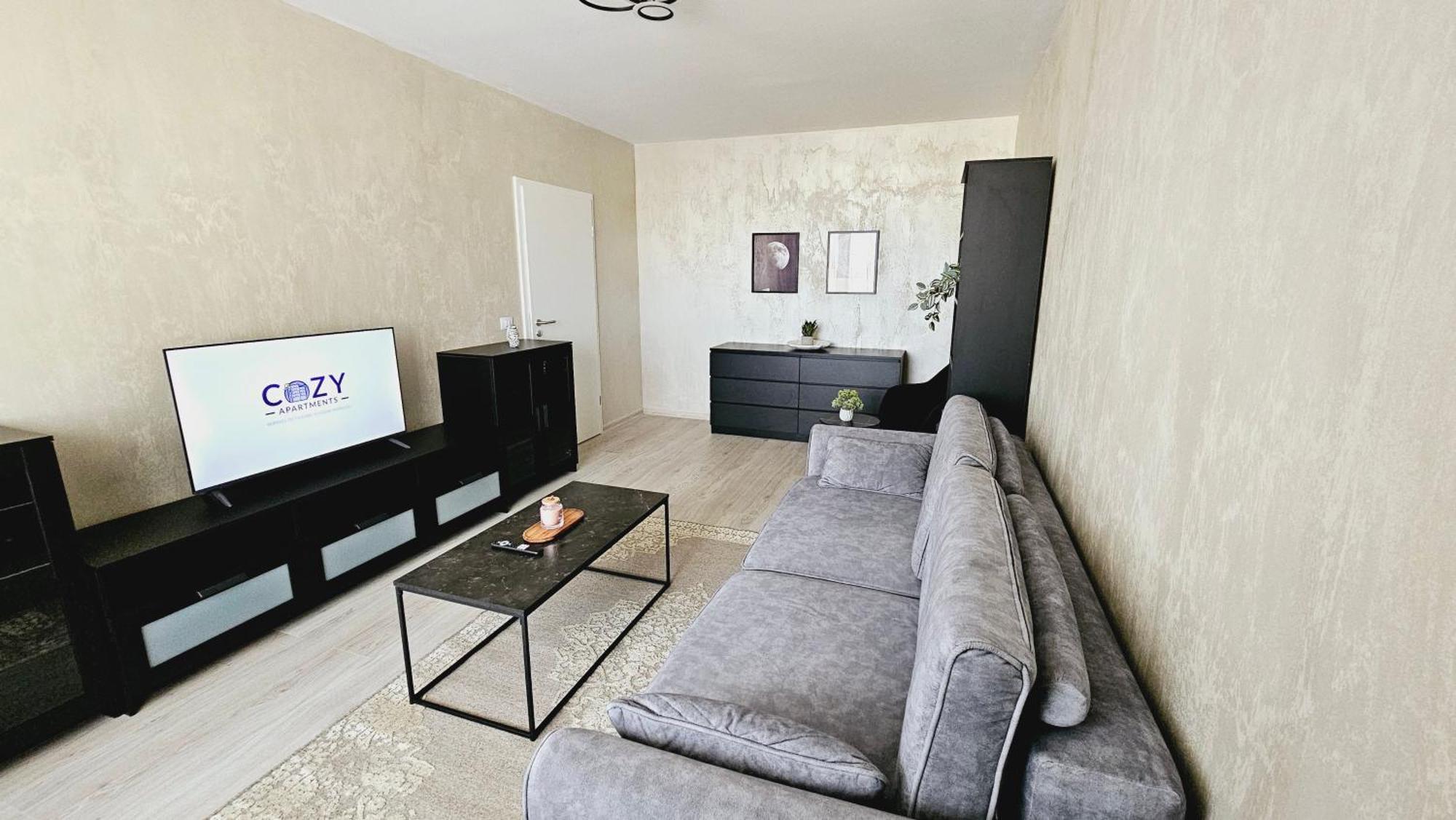 Cozy Apartments - Panoramic Suites Near Coresi Mall #Braşov Esterno foto